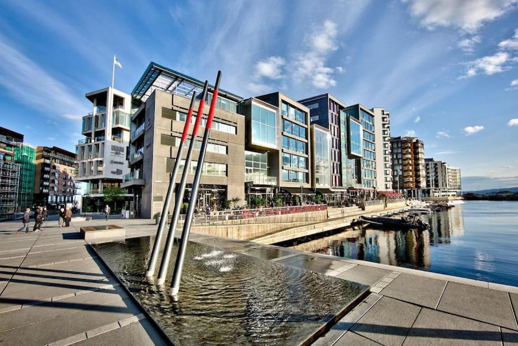 Tjuvholmen / Aker Brygge - Most Expensive Area In Oslo! Lejlighed Eksteriør billede