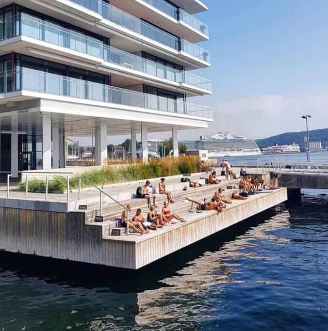 Tjuvholmen / Aker Brygge - Most Expensive Area In Oslo! Lejlighed Eksteriør billede
